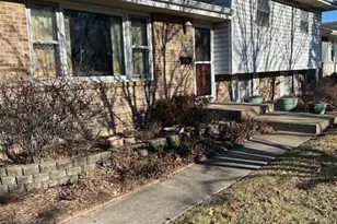 9401 Fran-lin Pkwy, Munster, IN 46321 - Photo 2