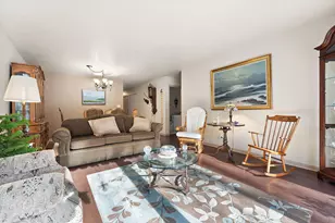 11327 Kelly Dr, Saint John, IN 46373 - Photo 6