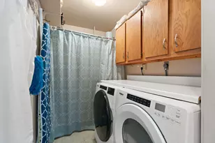 11327 Kelly Dr, Saint John, IN 46373 - Photo 16