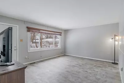 419 Portland Road, Valparaiso, IN 46385 - Photo 4