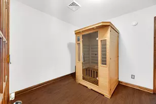 2215 Putnam St, Lake Station, IN 46405 - Photo 10