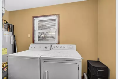 2215 Putnam Street, Lake Station, IN 46405 - Photo 16