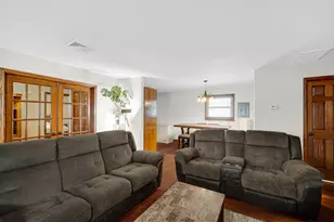 2215 Putnam St, Lake Station, IN 46405 - Photo 6