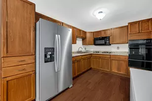 2215 Putnam St, Lake Station, IN 46405 - Photo 8