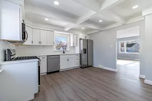 3709 Orchard Dr, Hammond, IN 46323 - Photo 8