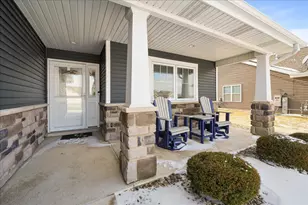 14082 Breakwater Ln, Cedar Lake, IN 46303 - Photo 2