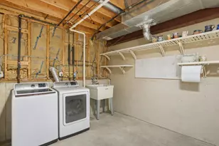 3001 Emerald Dr, Hobart, IN 46342 - Photo 24