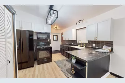 737 E 47th Avenue, Gary, IN 46409 - Photo 6