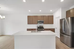 5337 Red Rock Ln, Schererville, IN 46375 - Photo 8