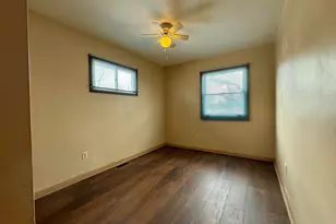 46 E 66th Pl, Merrillville, IN 46410 - Photo 12