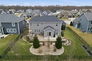 1983 Franklin Dr, Crown Point, IN 46307 - Photo 6