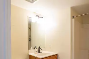 1025 Windsor Ln, Dyer, IN 46311 - Photo 6