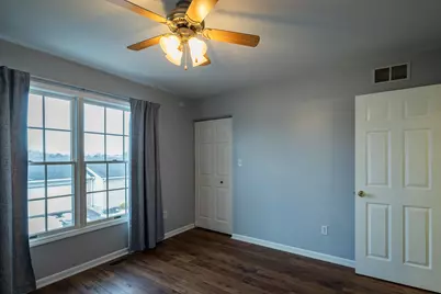 1025 Windsor Lane, Dyer, IN 46311 - Photo 10