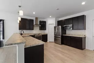 7485 Clark St, Merrillville, IN 46410 - Photo 6