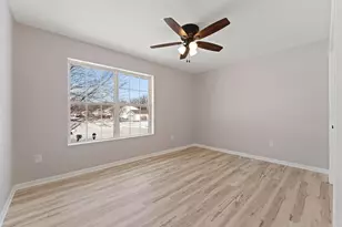 2461 S Hansen Blvd, Hobart, IN 46342 - Photo 14