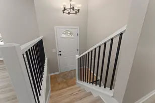 2461 S Hansen Blvd, Hobart, IN 46342 - Photo 4