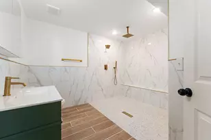 2461 S Hansen Blvd, Hobart, IN 46342 - Photo 20