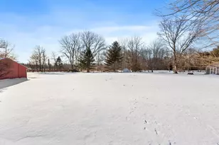 3203 Parker Dr, Valparaiso, IN 46383 - Photo 22