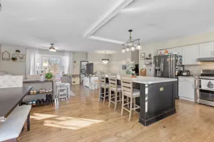 3203 Parker Dr, Valparaiso, IN 46383 - Photo 6