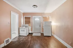 4427 Washington St, Gary, IN 46408 - Photo 4