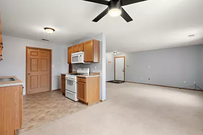 8214 Lincoln Circle #C, Merrillville, IN 46410 - Photo 6