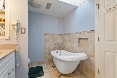 8134 Oakwood Avenue, Munster, IN 46321 - Photo 22