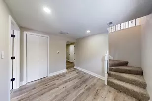 1528 Hanley St, Gary, IN 46406 - Photo 4