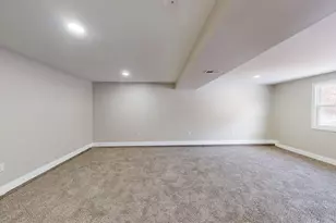 1528 Hanley St, Gary, IN 46406 - Photo 14