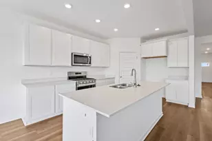 10650 Morse Pl, Crown Point, IN 46307 - Photo 2