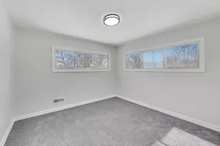 4177 Oak Ln, Gary, IN 46408 - Photo 10