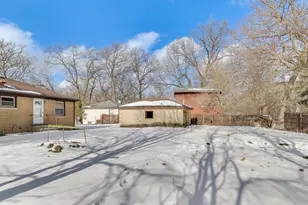 4177 Oak Ln, Gary, IN 46408 - Photo 32