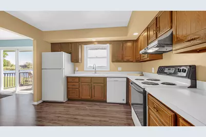238 W Johnson Road, La Porte, IN 46350 - Photo 12