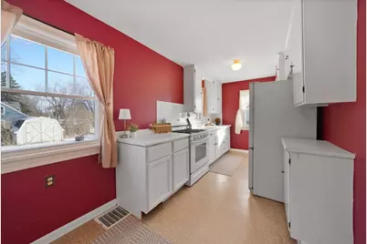 1102 Lafayette Street, Valparaiso, IN 46383 - Photo 8