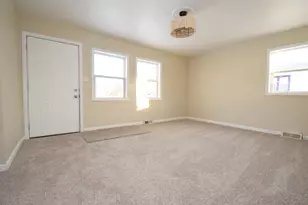 308 N Wilson St, Hobart, IN 46342 - Photo 6