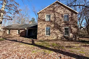 17044 Shandwick Ln, Granger, IN 46530 - Photo 2