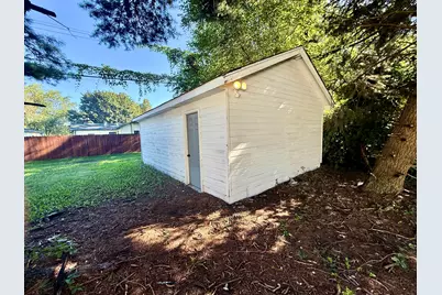 4980 E 27th Avenue, Lake Station, IN 46405 - Photo 16