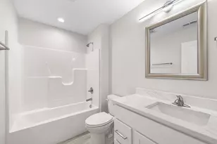 4742 Kennedy Ave, East Chicago, IN 46312 - Photo 4