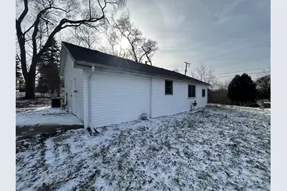 15 Kenworthy Street, Valparaiso, IN 46385 - Photo 14