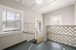 6839 Arkansas Ave, Hammond, IN 46323 - Photo 16