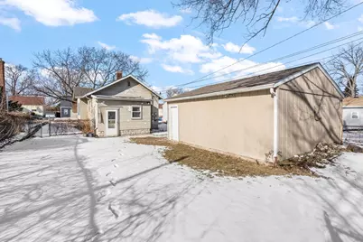 6839 Arkansas Avenue, Hammond, IN 46323 - Photo 22