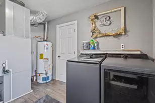 331 S Melville St, Rensselaer, IN 47978 - Photo 12