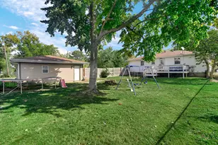 444 N Ohio St, Hobart, IN 46342 - Photo 24