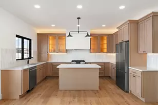 3979 Tomahawk Cir, La Porte, IN 46350 - Photo 12