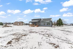 3979 Tomahawk Cir, La Porte, IN 46350 - Photo 48