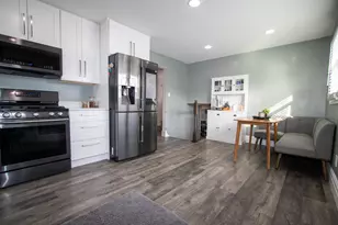 2950 101st St, Highland, IN 46322 - Photo 12