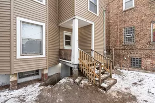 565 Jackson St, Gary, IN 46402 - Photo 24