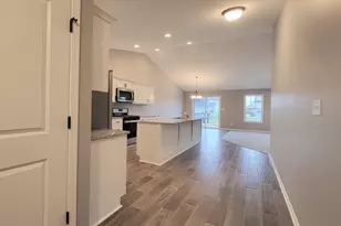 18318 Alexander Ave, Lowell, IN 46356 - Photo 4