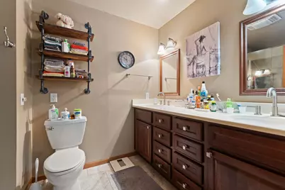 507 S 20th Street, Chesterton, IN 46304 - Photo 16