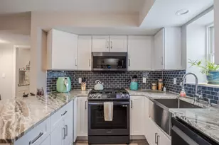 1300 Winding Ridge Ln, Valparaiso, IN 46383 - Photo 6