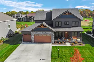 9551 Fescue Dr, Saint John, IN 46373 - Photo 2